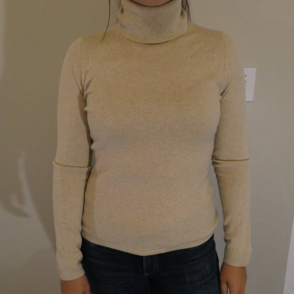 Saks Fifth Avenue Cashmere Turtleneck 
